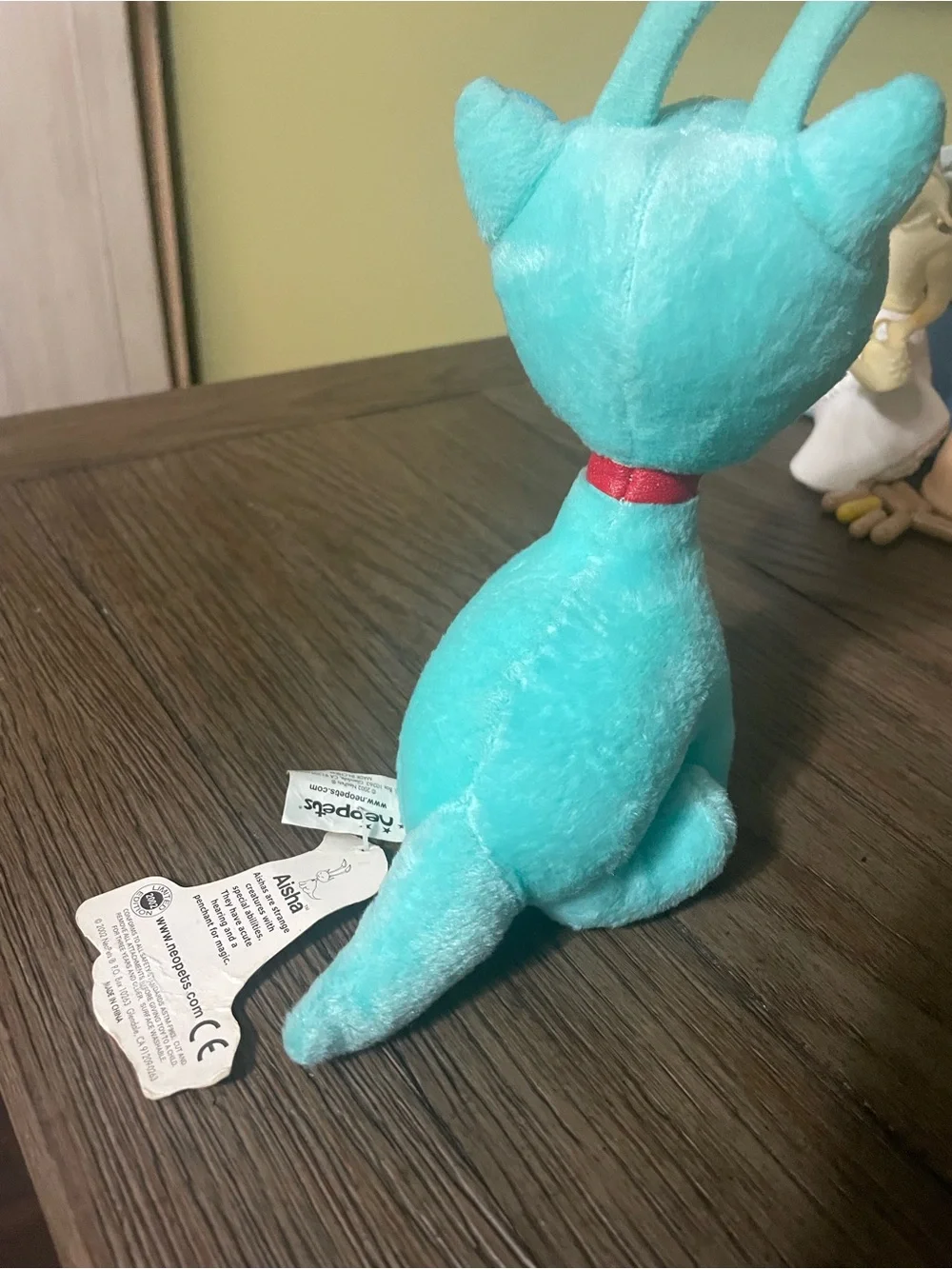 Vintage 2002 Neopets Blue Aisha limited edition plush toy